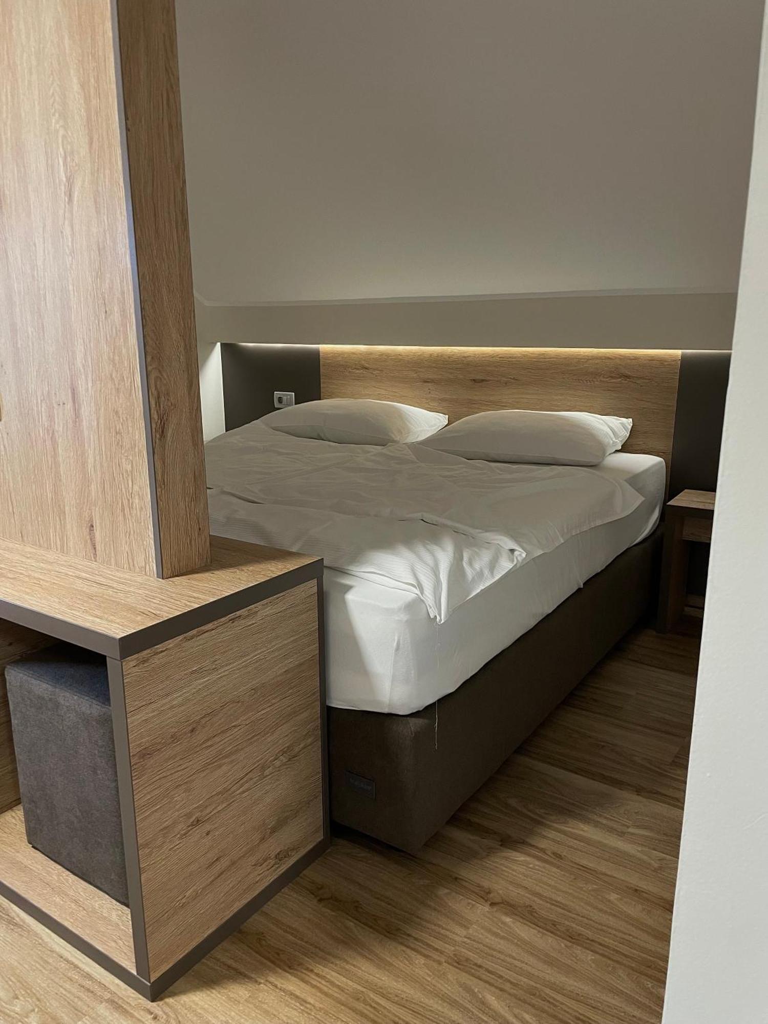 Hotel Roskar Ptuj Luaran gambar