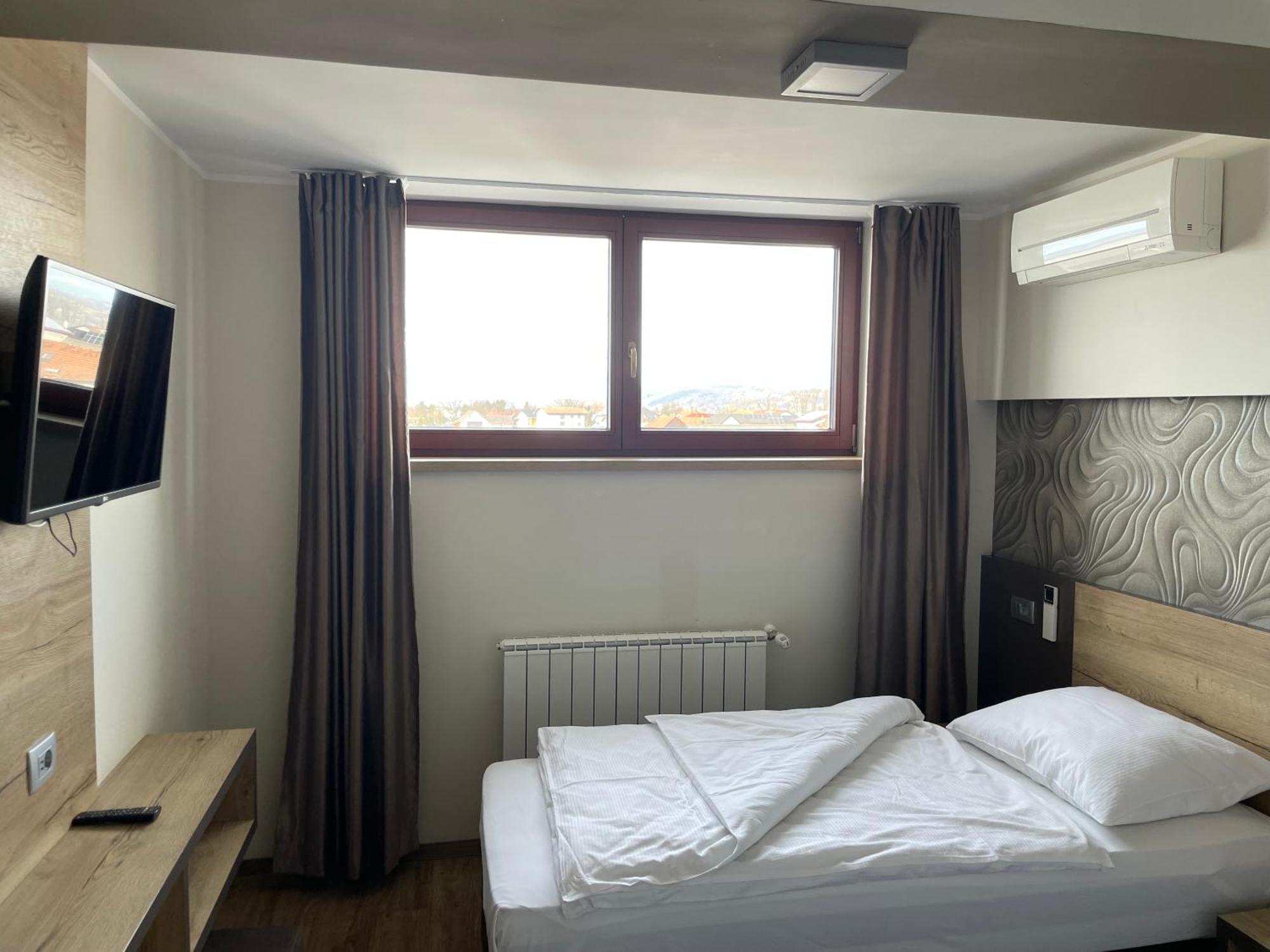 Hotel Roskar Ptuj Luaran gambar